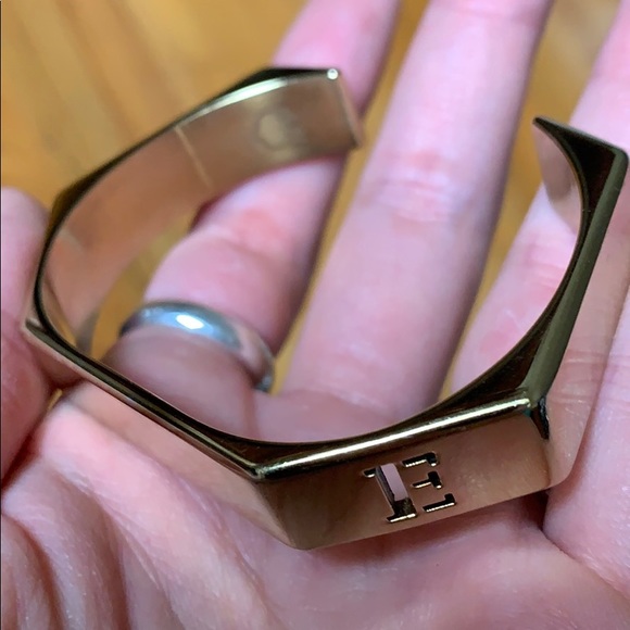 C Wonder E Initial Geo Stackable Bangle - Picture 4 of 4